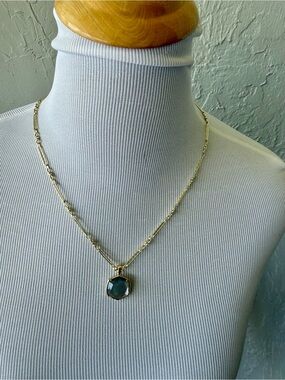 Kendra Scott Pendant Necklace